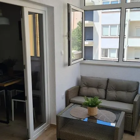 Apartman By The Mall *